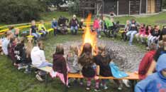 Am Lagerfeuer